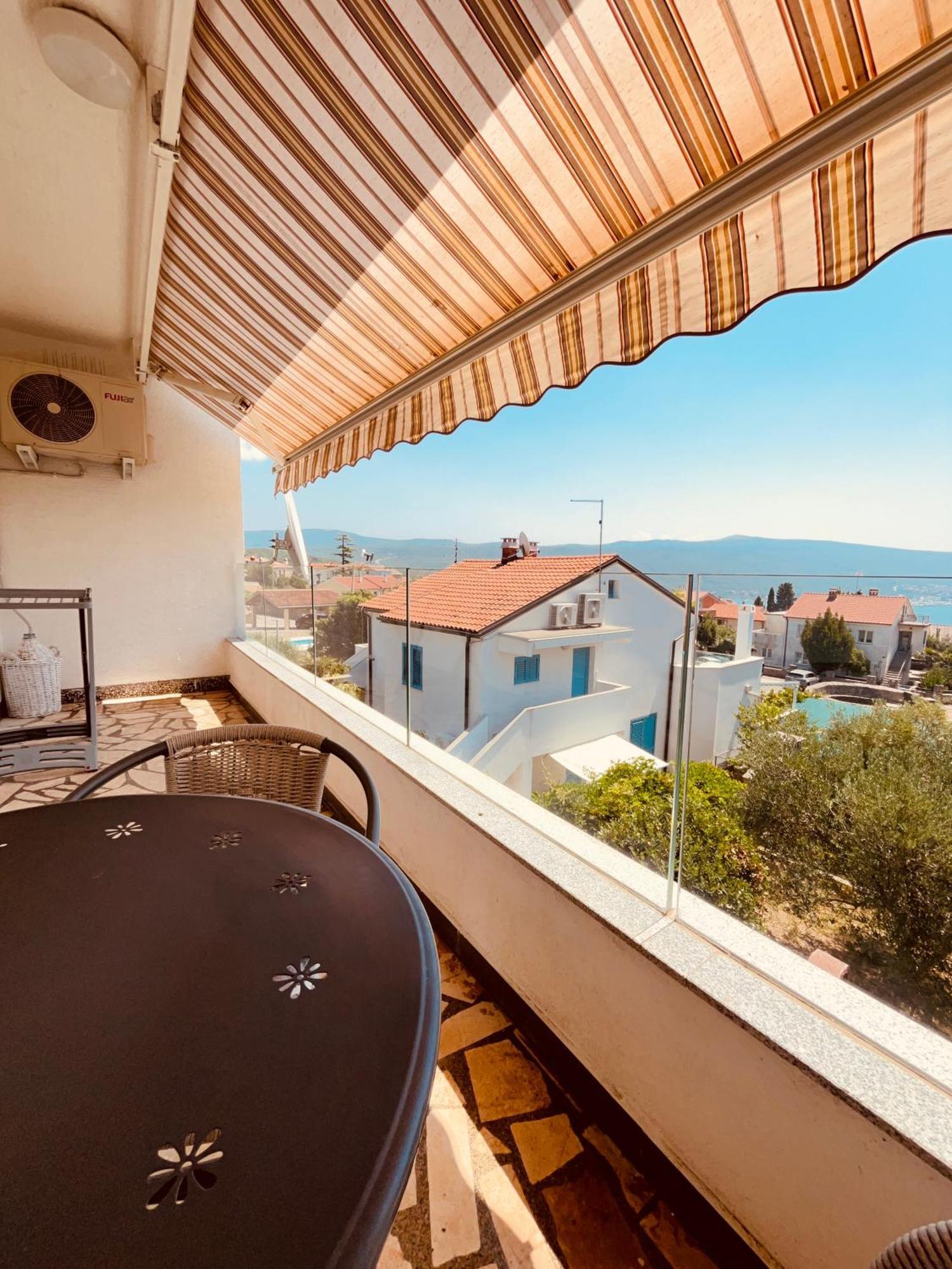 Apartamento Cornus Vallis Krk Town Exterior foto